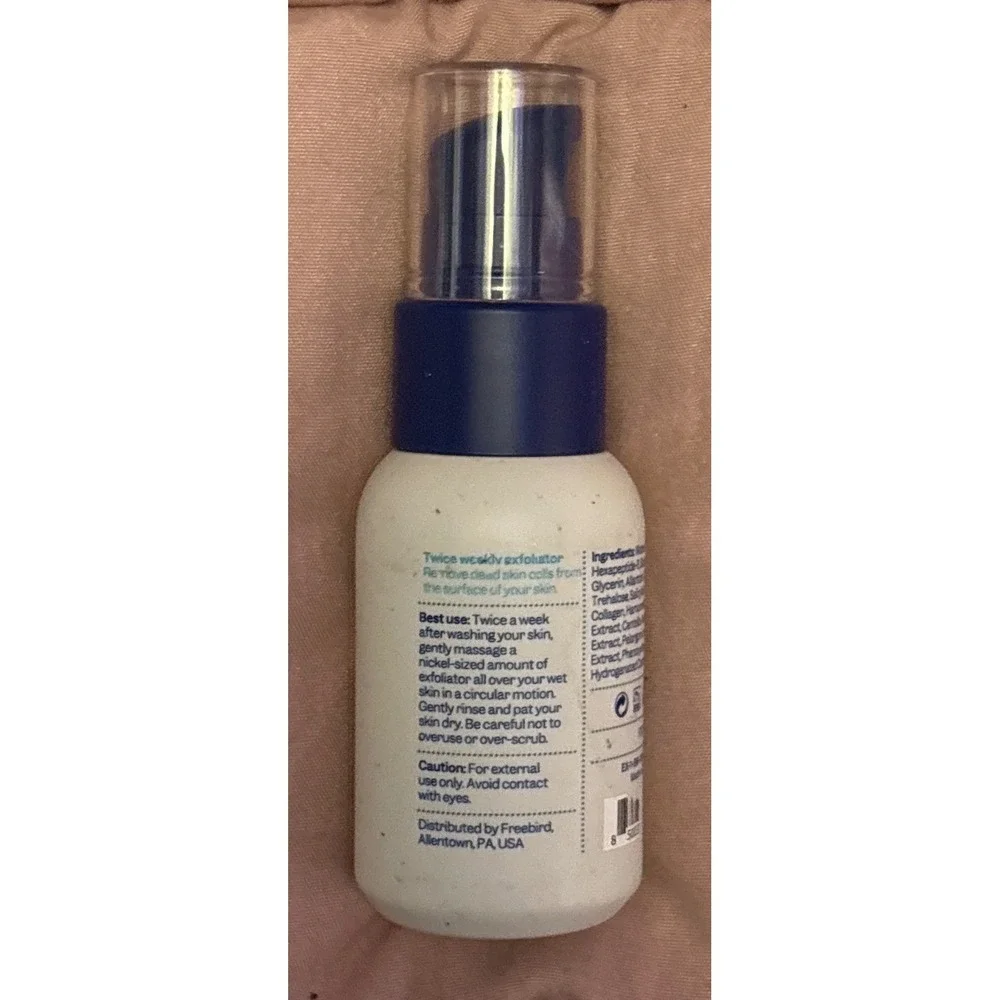 NEW‎ Freebird Mens Purifying Exfoliator Sandalwood Face Scrub 1oz